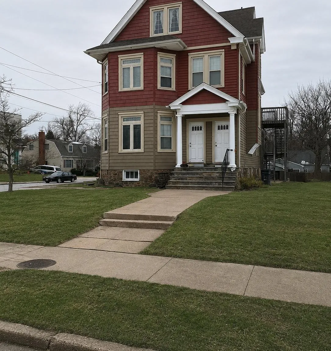 1 bed, 1.0 bath, 800 sqft, $1,300 — Photo 1