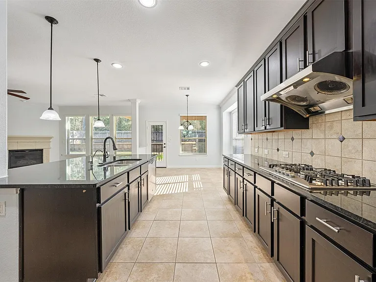 2642 Tacoma Springs Dr — Photo 11