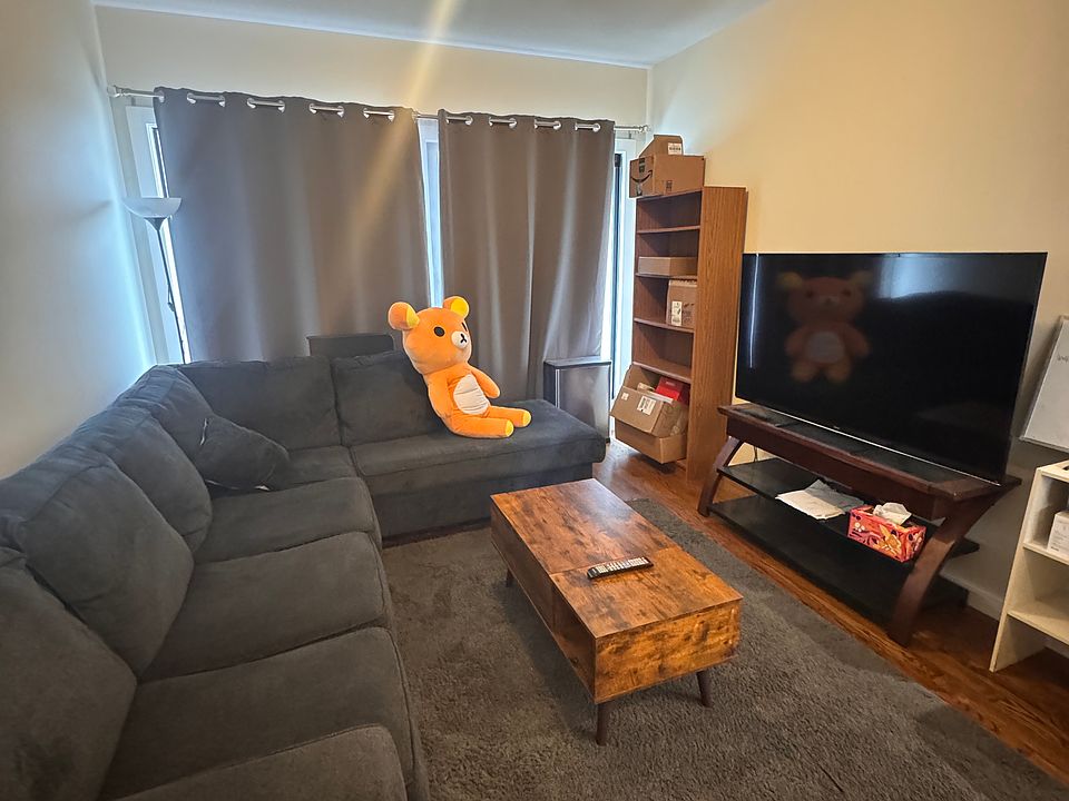 1st image of 3212 S Ashland Ave #3