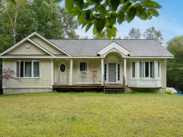 122 Burnt Hill Road, Weare, NH 03281