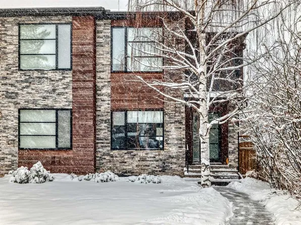 2117 N 51st Ave SW, Calgary, AB T3E 1J8