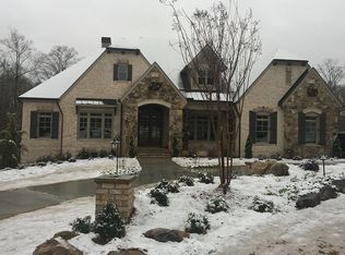 2152 Crimson King Dr, Braselton, GA 30517