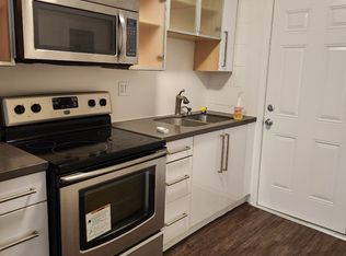 New Hampshire Apartments, Los Angeles, CA 90020
