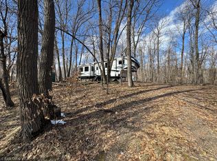 18958 Sugarbush Cir, Garrison, MN 56450