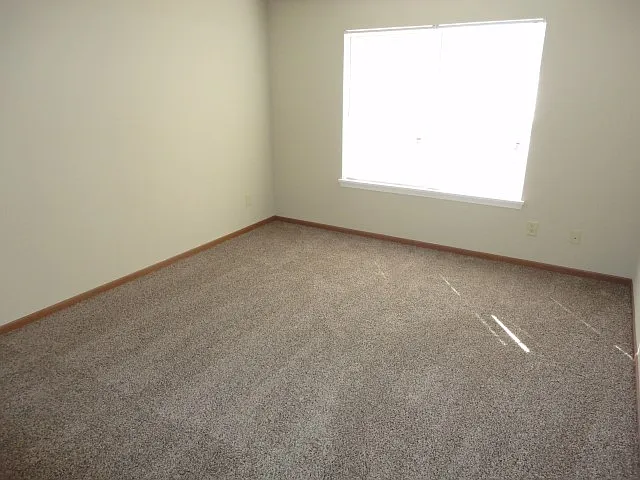 3509 W 52nd St — Photo 7