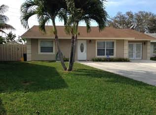 5912 Westfall Rd, Lake Worth, FL 33463