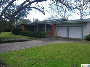1316 Keller Ln, Seguin, TX 78155