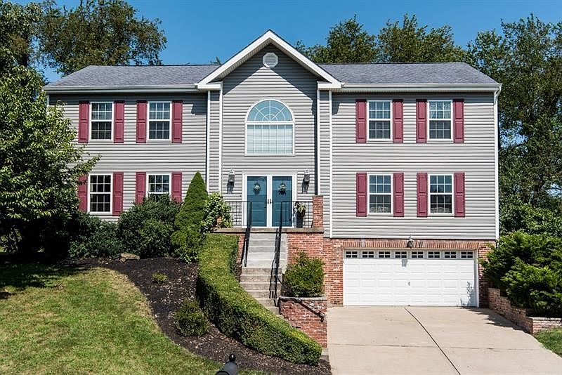 1st image of 208 Jaclyn Dr