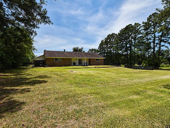 2nd image of 1145 County Road 481 W