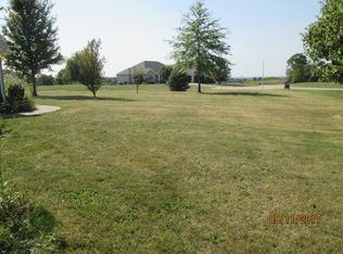 1176 15th Street Ct E, Andalusia, IL 61232