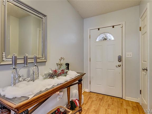 2nd image of 6009 Northwood Lake Dr E