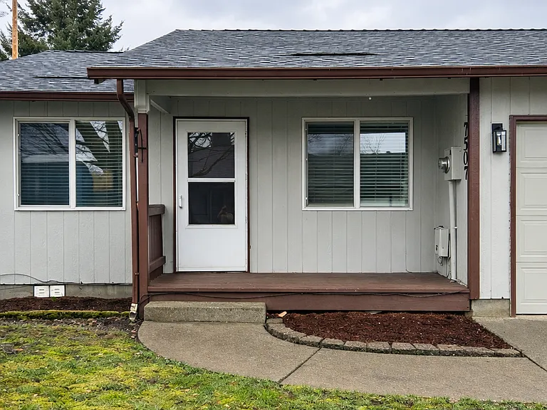 7505 NE 135th Ave #A — Photo 2