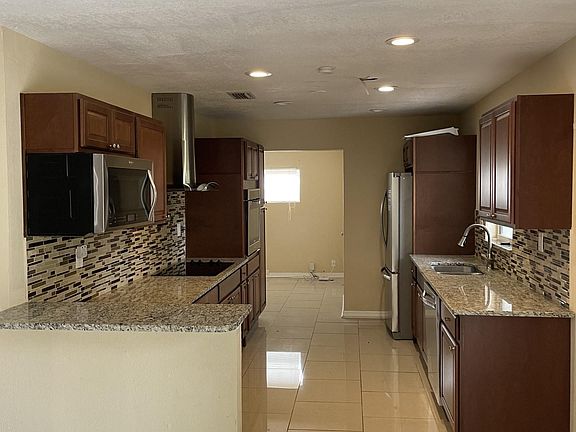 2nd image of 4515 S Cortez Ave