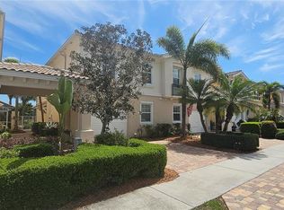 1655 Burgos Dr #1, Sarasota, FL 34238