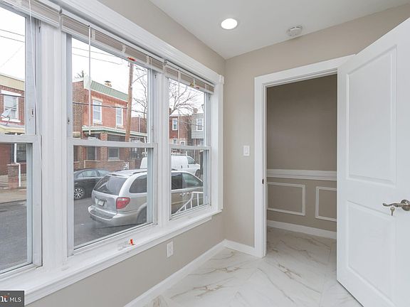 3rd image of 4245 Tackawanna St
