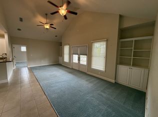 8763 SW 27th Ln, Gainesville, FL 32608