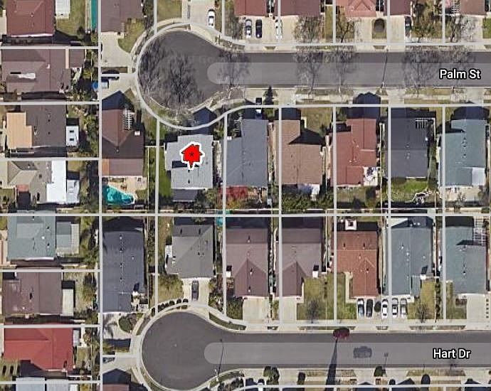 2nd image of 13618 Palm St