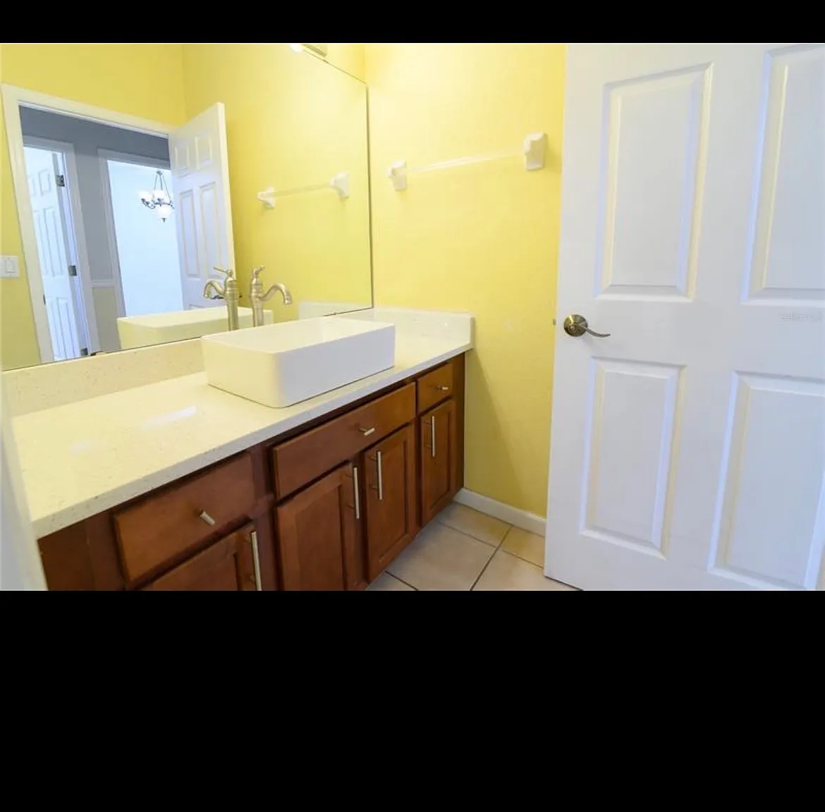 4 bed, 2049 sqft, $2,900 — Photo 4