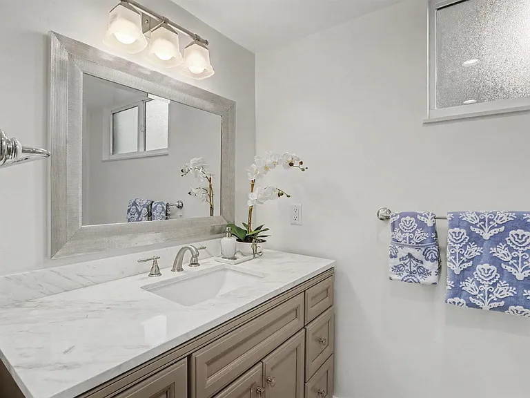 6328 Longboat Ln W #403 — Photo 11