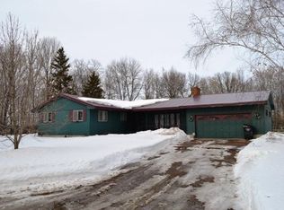 19630 Saint Croix Trl, Taylors Falls, MN 55084