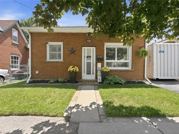 141 East Ave, Brantford, ON N3S 3M3
