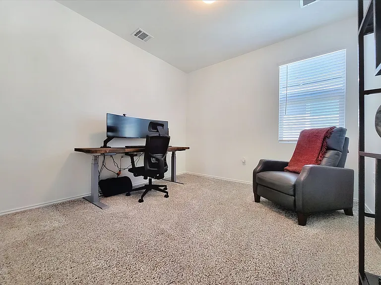 1111 Winnie Dr — Photo 24