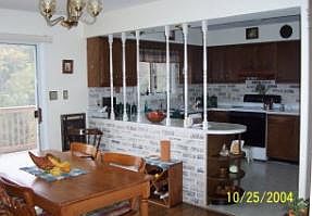 5th image of 15 Laurel Ave