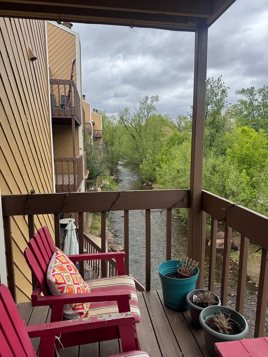 Building Photo - 2877 Shadow Creek Dr #203-B