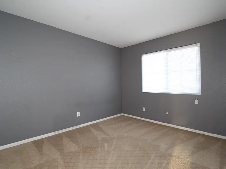 10448 Shelborne St #28 — Photo 14