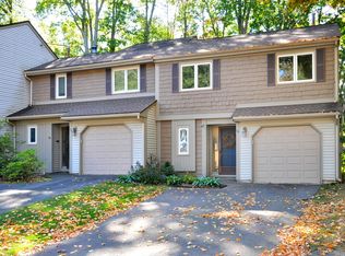 10 Uplands Way #10, Glastonbury, CT 06033