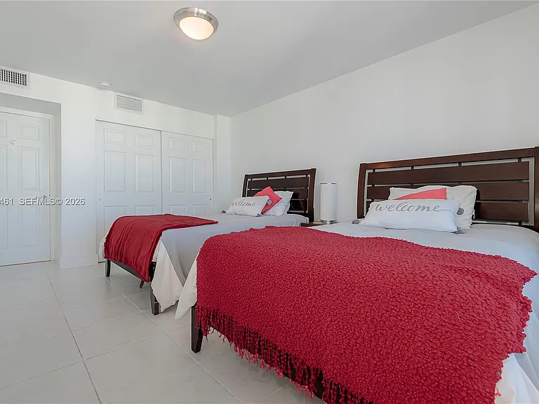 3800 S Ocean Dr #1716 — Photo 31