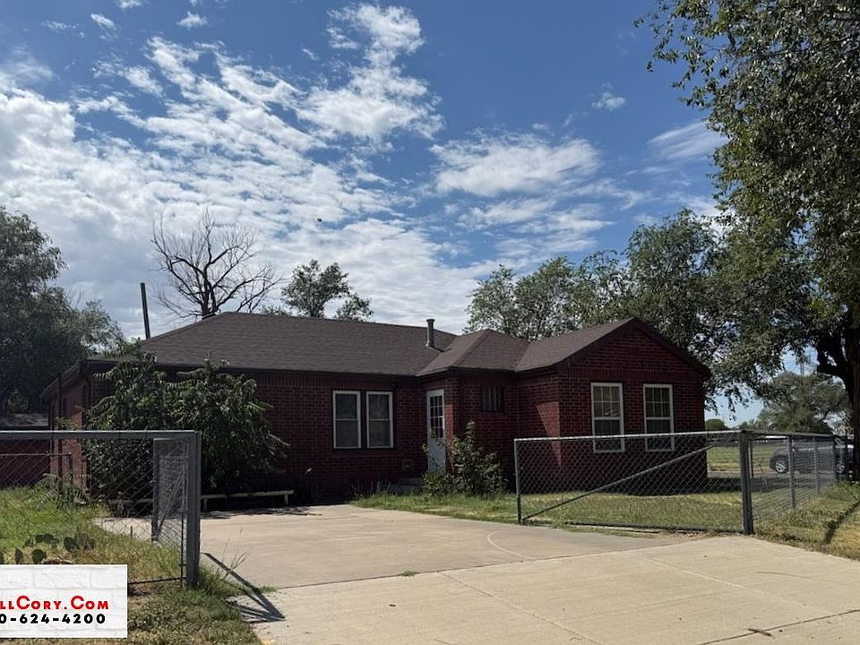 1st image of 1022 W 2nd St