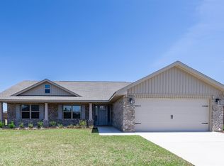 6209 Pineapple Dr, Milton, FL 32570