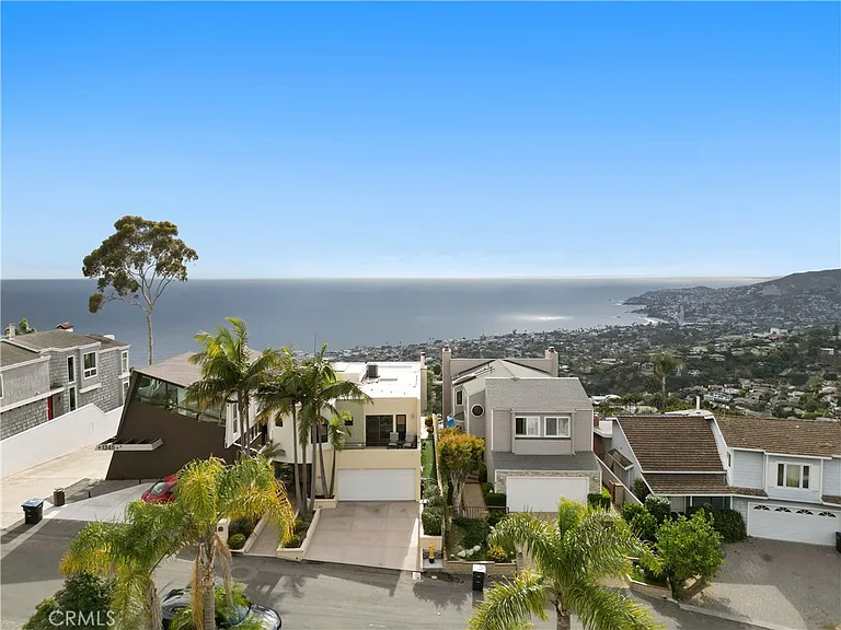 1351 La Mirada St — Photo 6