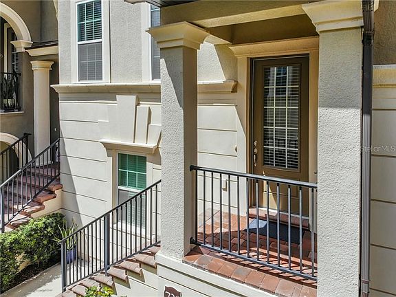 5th image of 720 Lobelia Dr