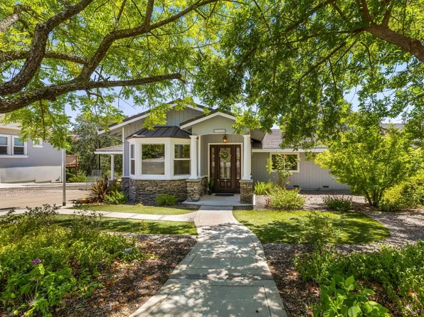 9480 Twin Lakes Ave, Orangevale, CA 95662