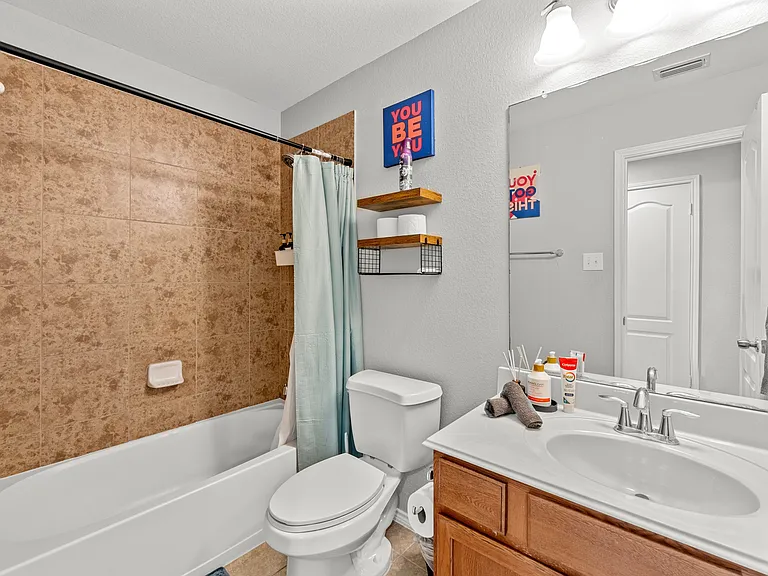 9412 Caliente Dr — Photo 18