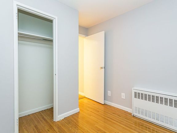 5th image of 341 E 62nd St APT 1B