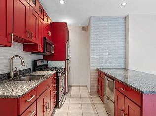 34-33 33rd St #1S, Astoria, NY 11106