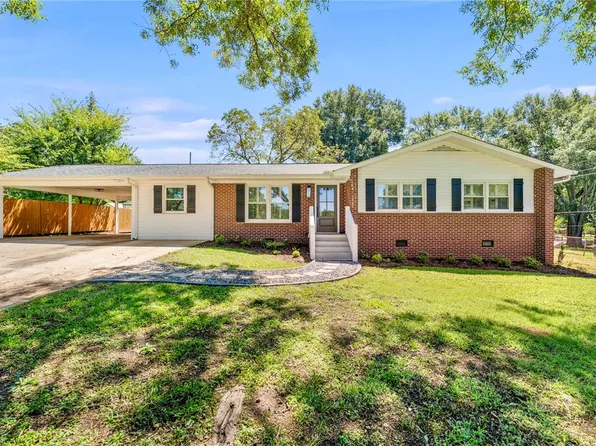 203 Fernwood Cir, Anderson, SC 29626