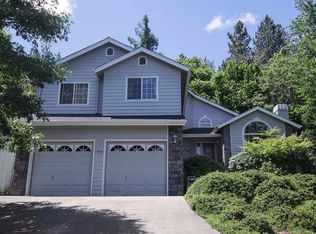 1986 Kelly Way, Grants Pass, OR 97527