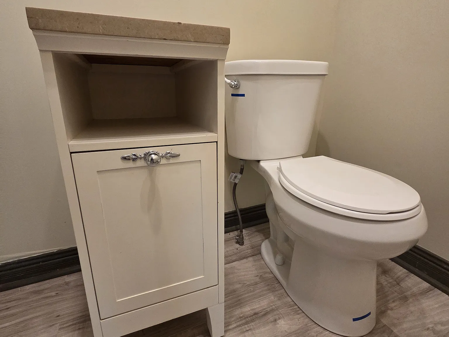 3 bed, 3.5 bath, 2150 sqft, $800 — Photo 4