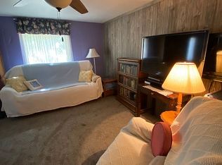 114 N Main St, Strandburg, SD 57265