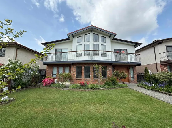 2323 E 41st Ave, Vancouver, BC V5R 2W2