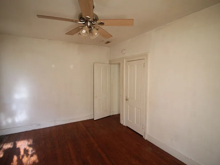 710 Saint Paul — Photo 13