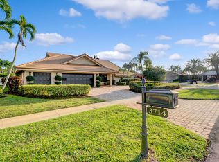 3714 Red Maple Cir, Delray Beach, FL 33445