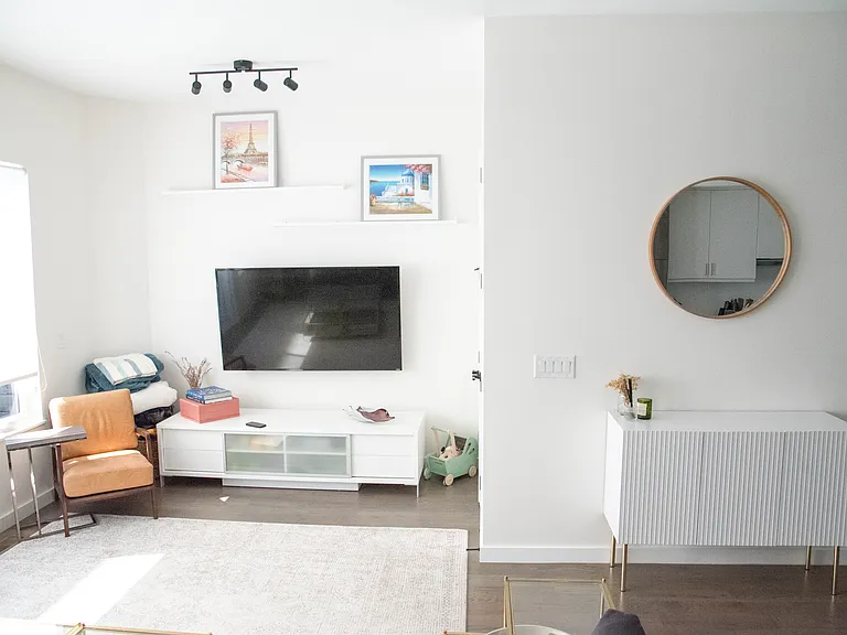 1463 La France St #11 — Photo 5