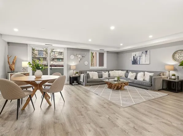 1250 Mississauga Valley Blvd #177, Mississauga, ON L5A 3R6