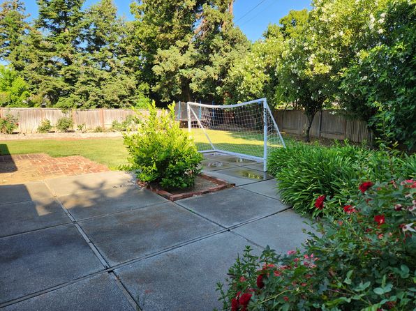 44096 N El Macero Dr