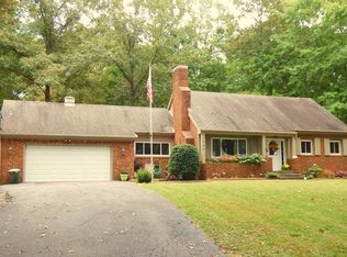 1244 N Tanyard Rd, Cadiz, KY 42211